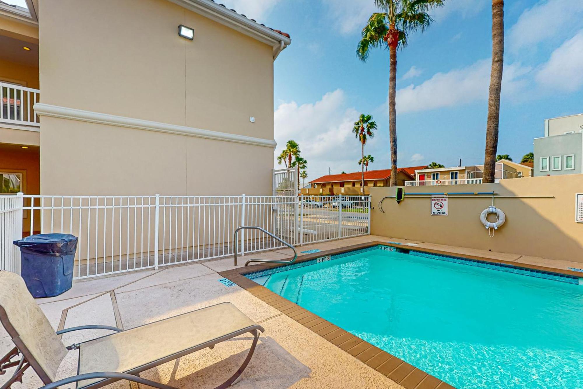 Sea Glass Condominiums #9 South Padre Island Exterior photo